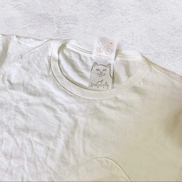 RIPNDIP | SIDEWAYS POCKET CAT UNISEX SKATER T-SHIRT - Picture 3 of 5